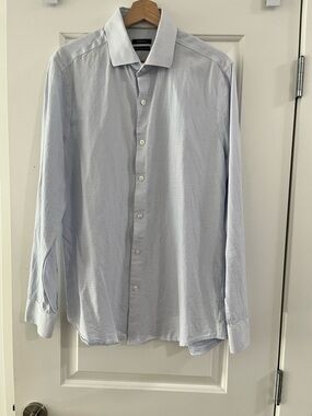 RW&CO. Men's Light Blue Button-Up Dress Shirt